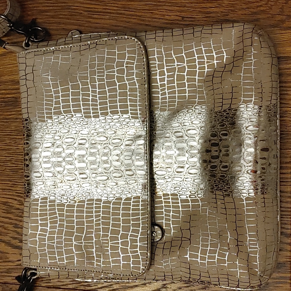 Ladies Silver Rose Cross Body Multi zippered Purse